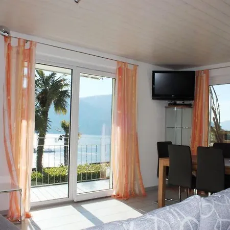 Apartment Sleeps 6 Wifi *